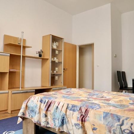Lana Lo Apartments Karlovy Vary Esterno foto