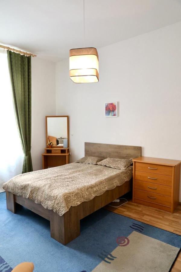 Lana Lo Apartments Karlovy Vary Esterno foto